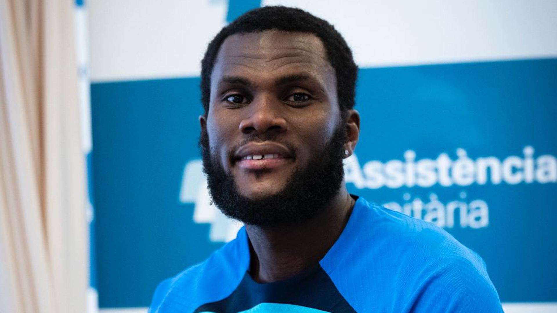 和头球威胁 和头球威胁